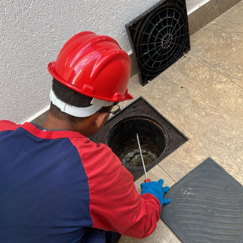 Desentupimento de rede de Esgoto